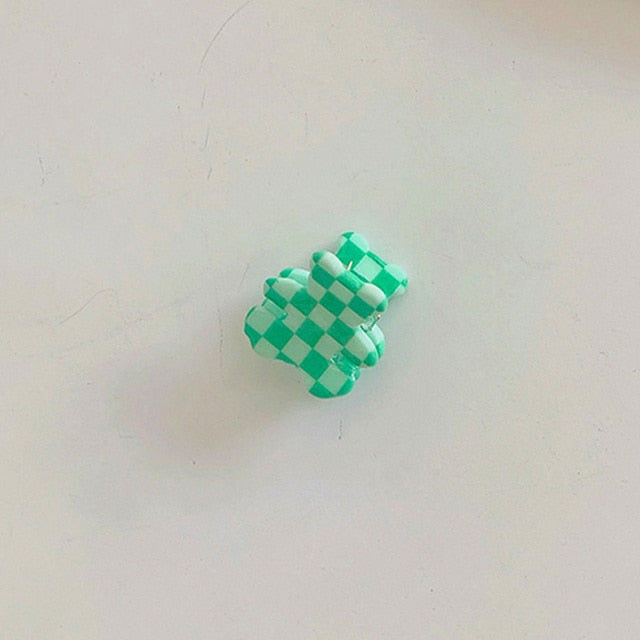 Thumbnail: mini checkered hair clips