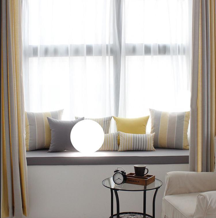 Thumbnail: sphere lamp