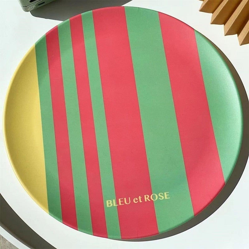 Thumbnail: nordic pop plates