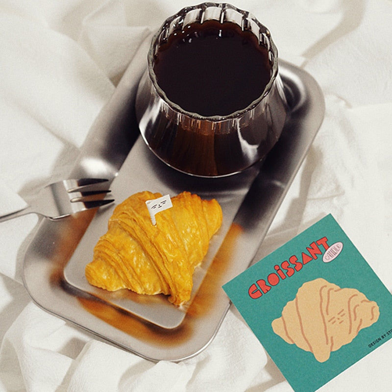 Thumbnail: croissant candle