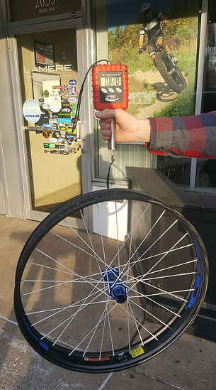 World's lightest 27.5 fatbike wheels with HED rims, Tune hubs, and UHMW spokes