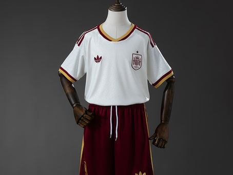 🔥 2ª Equipación Niño de España Mundial 2026: Diseño Premium, Estilo Único y Comodidad Total