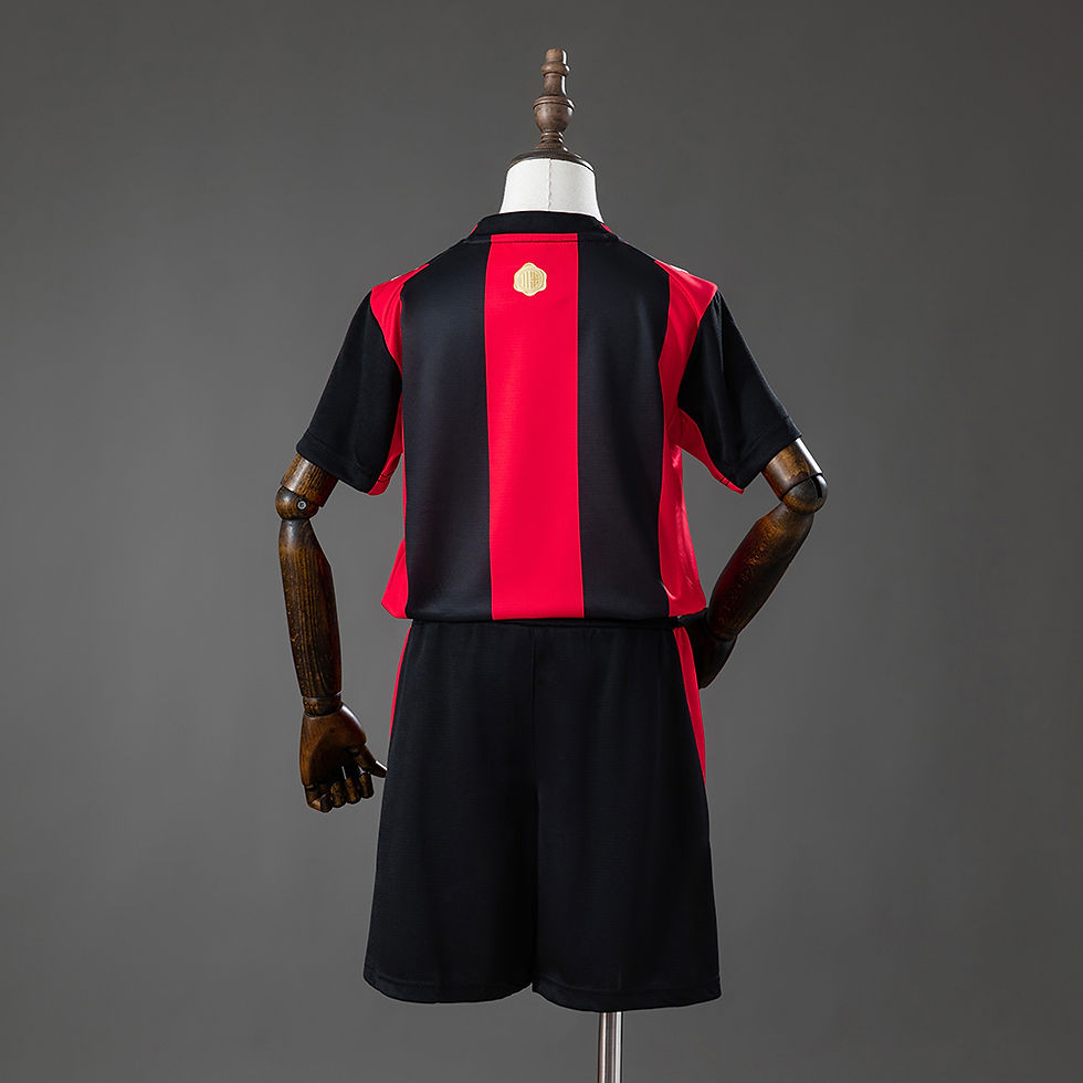 Conjunto Deportivo AC Milan Niño 2026