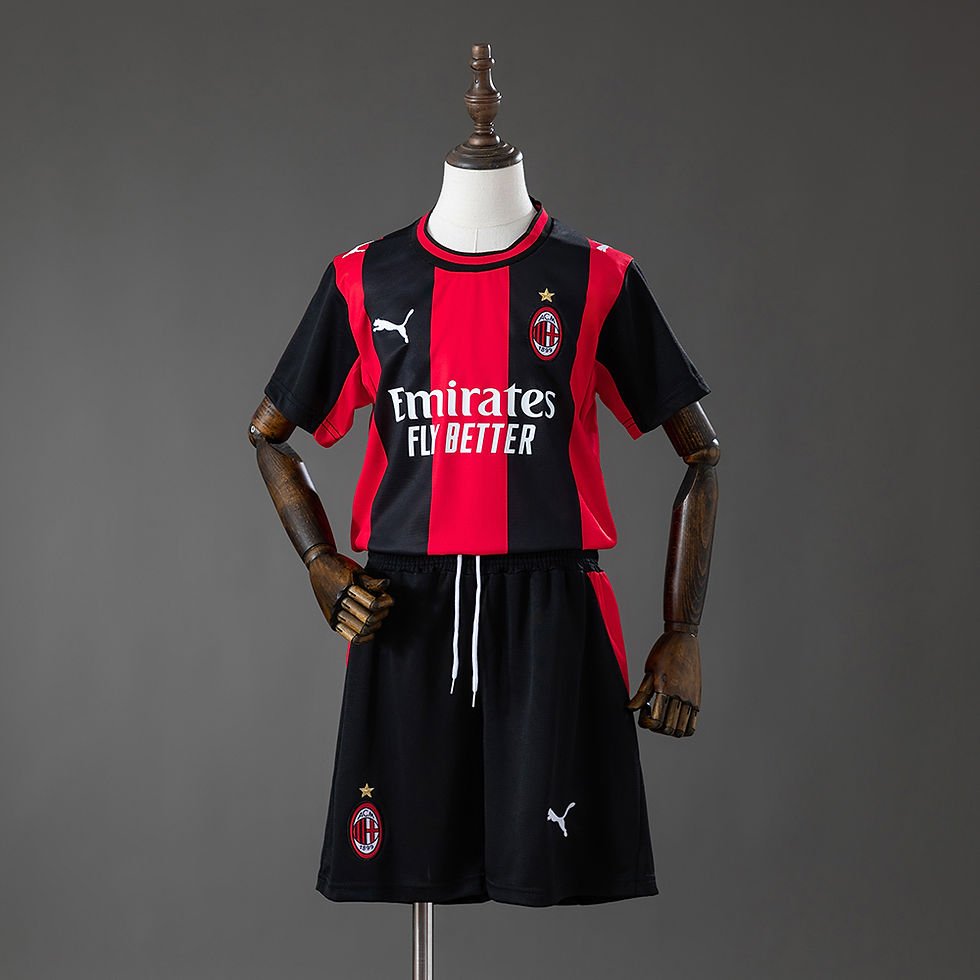 Conjunto Deportivo AC Milan Niño 2026