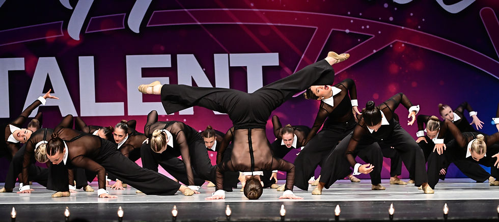Act370_Run_DancersEdgeStudio_ZBA_0179_edited