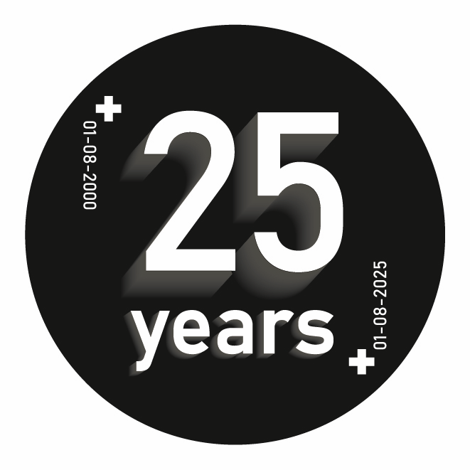 250422 M+R 25jaar STICKER WIT.png