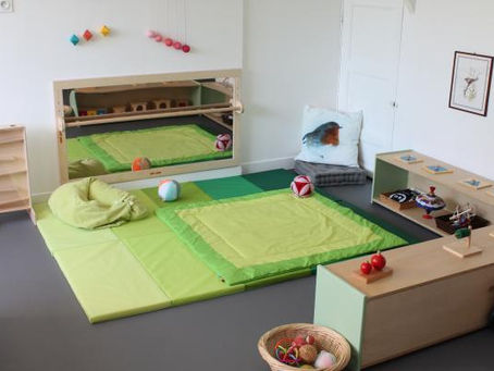 Les jeux et jouets : 0-9 mois