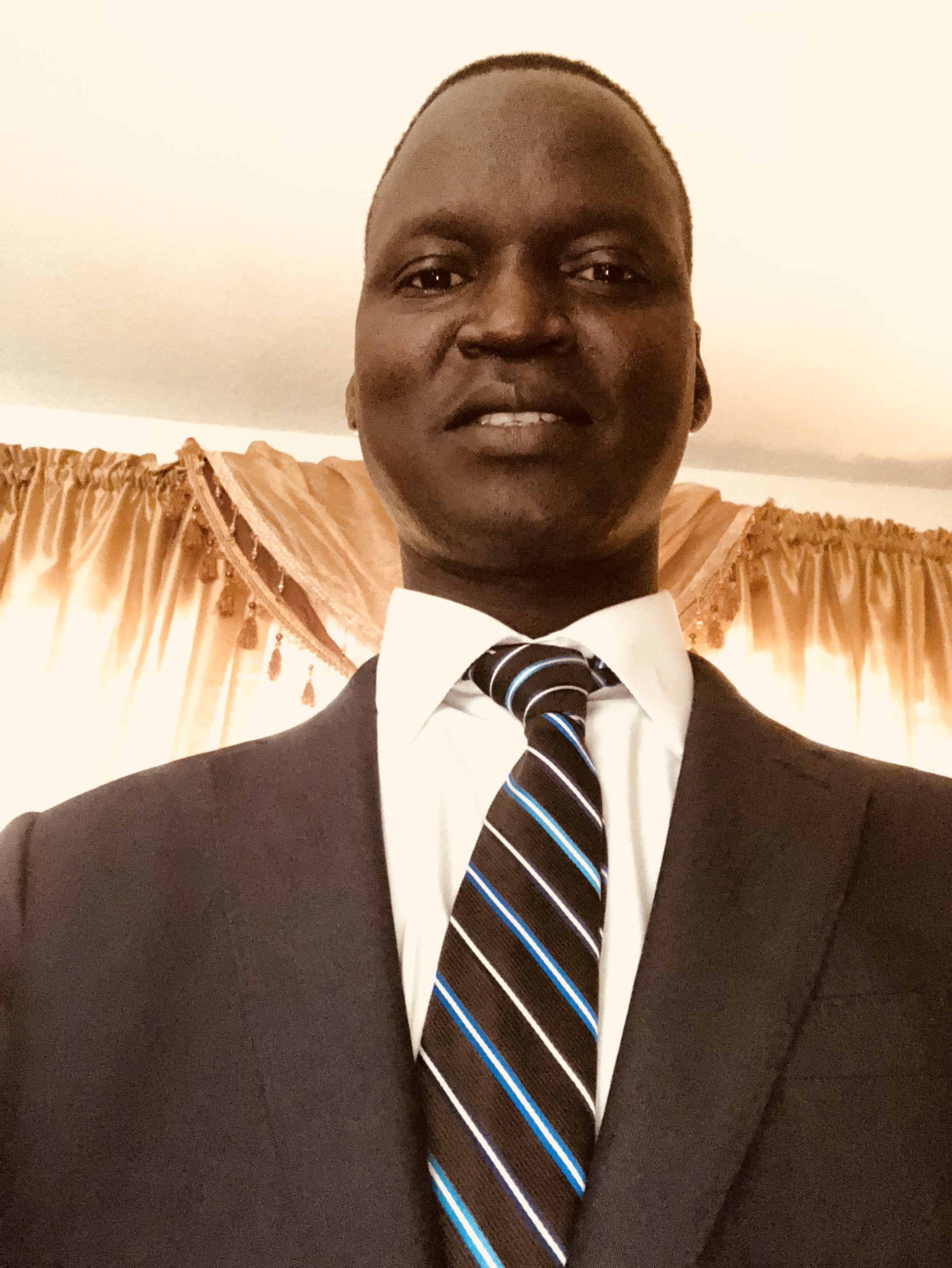 Writer: Garang Yai