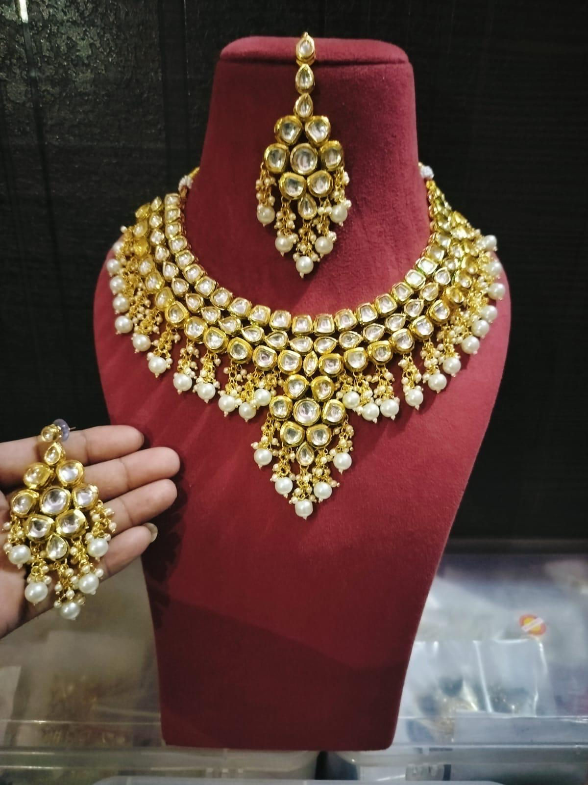 KUNDAN SEMI BRIDAL