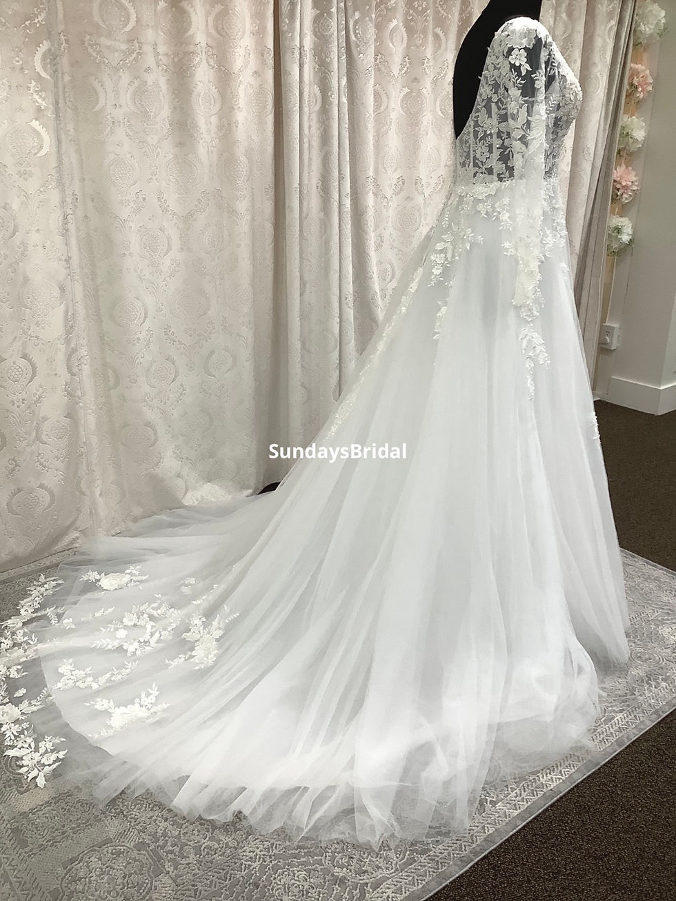 Thumbnail: 2364, SundaysBridal AN2198Ls size 22 ivory long sleeve wedding dress