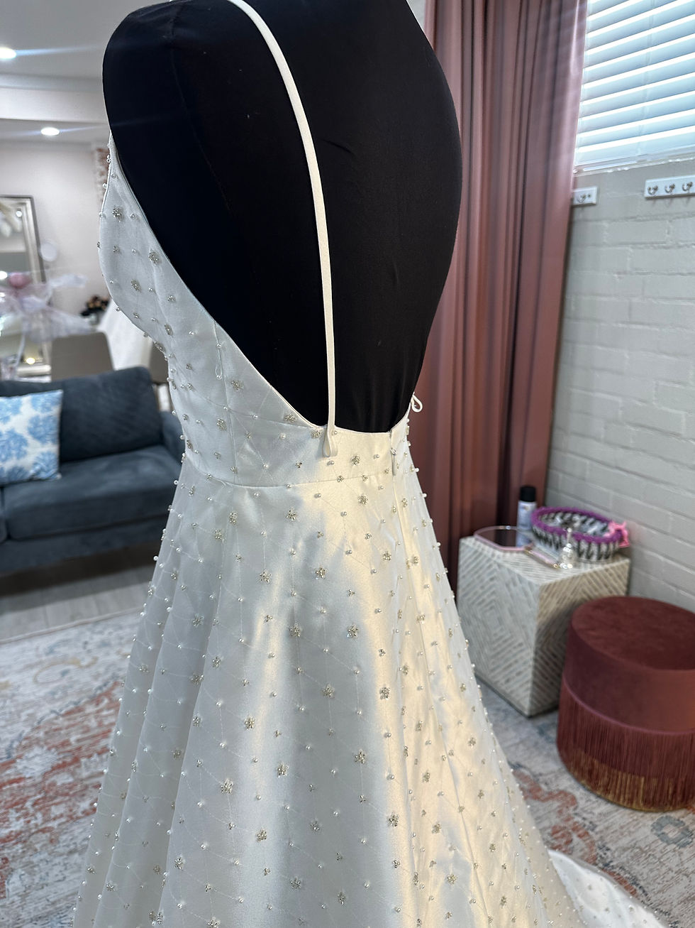 Thumbnail: 6835, Sundaysbridal 67326 size 2 ivory 