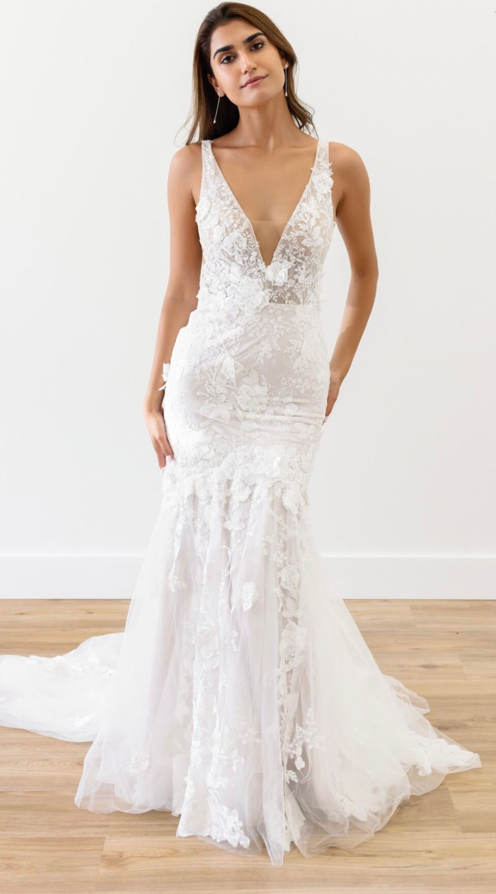 6024, Wtoo 10710 size 12 ivory-blush 