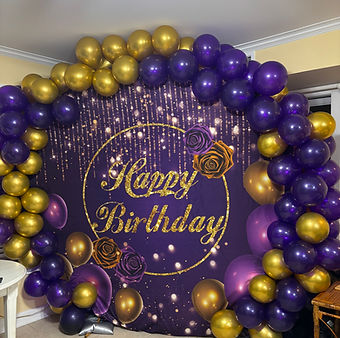 Elegant balloon garland for luxury party event