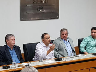 Entidades buscam apoio de ministro para estender ferrovia a Cuiabá e a Sorriso