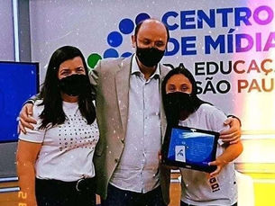 Aluna Caiuaense Marina Vericimo Bila,escolhida Embaixadora do Centro de Mídias - CMSP da Diretoria