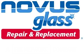 fnc_novusglass_en_rr_vert_reg-logo-inv-color-rgb.webp