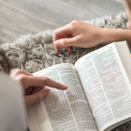 Quelle est ton attitude face à ceux-là qui ne partagent pas la même doctrine que toi?