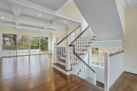 MK Development Luxury Custom Homes