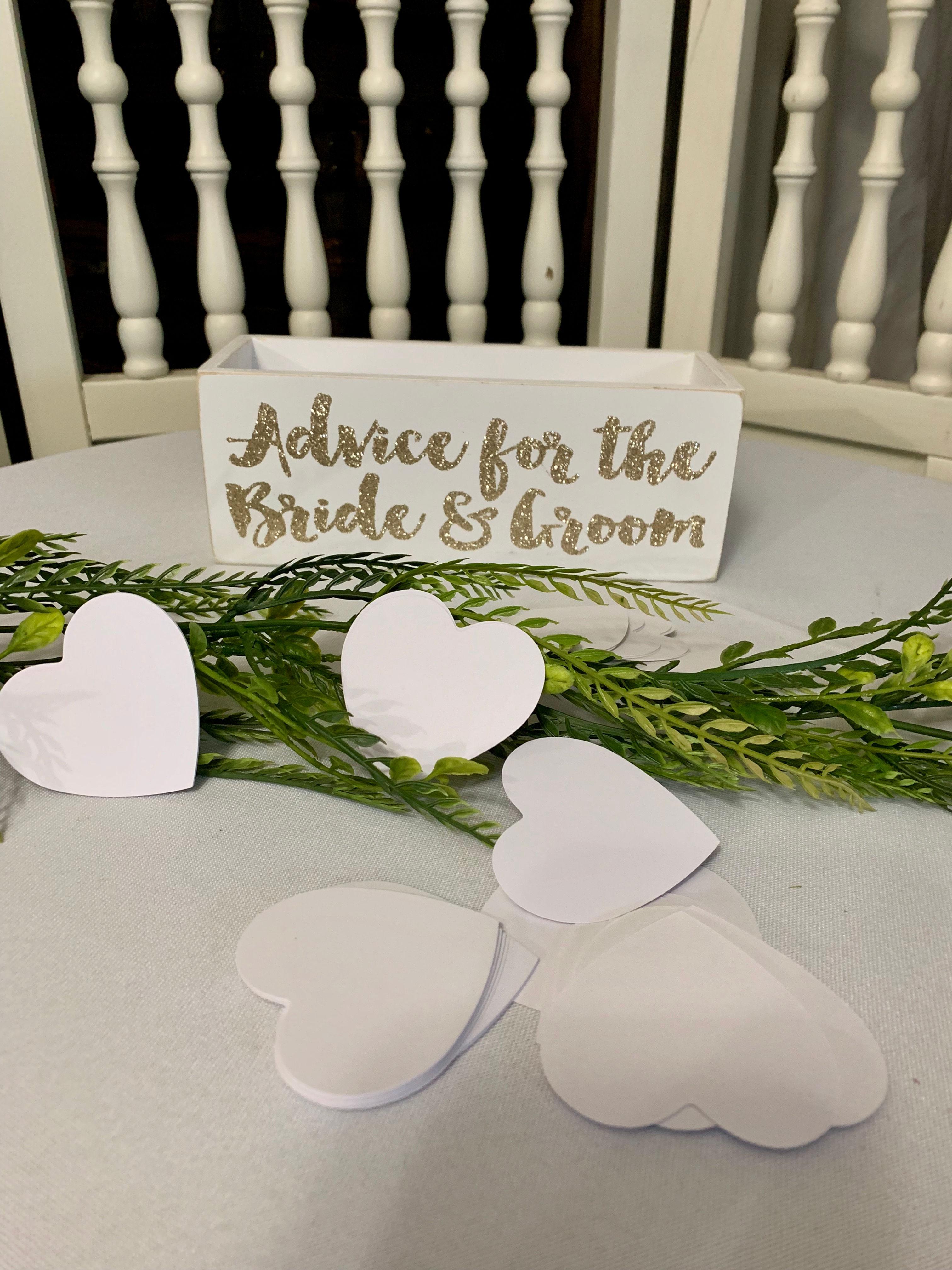 Advice Box includes 150 white hearts 