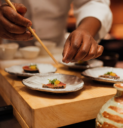 chef hands.png