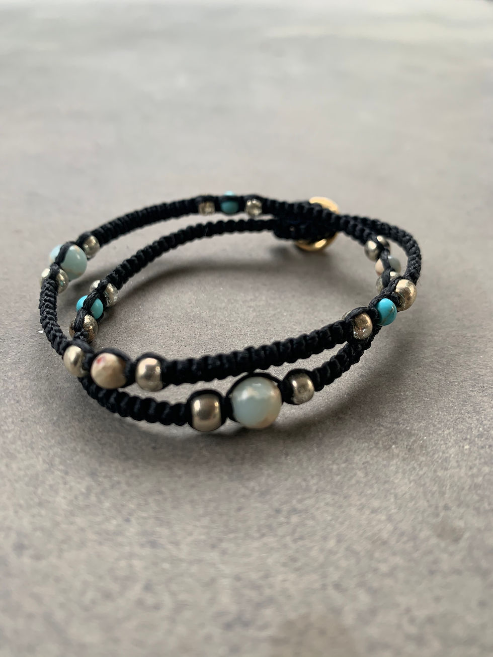 תמונה ממוזערת: צמיד כפול אבנים על חט שעווה