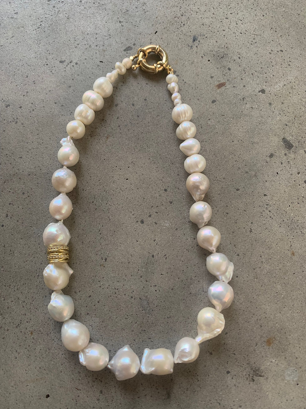 תמונה ממוזערת: שרשרת פניני בארוק פראיות וציפוי זהב