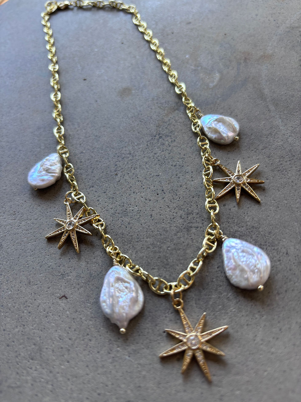 שרשרת גולדפילד פנינים וכוכבים