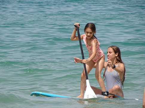 33037481_1606790149418810_467671854920