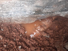 Trabalhando com equipamento de ponta, assim conseguimos localizar vazamentos em canos alimentados pela caixa d água, alimentado pela rede da DAE ou reservatórios de água. Certamente temos como objetivo realizar os serviços com qualidade e eficiência, gerando assim economia para o cliente.