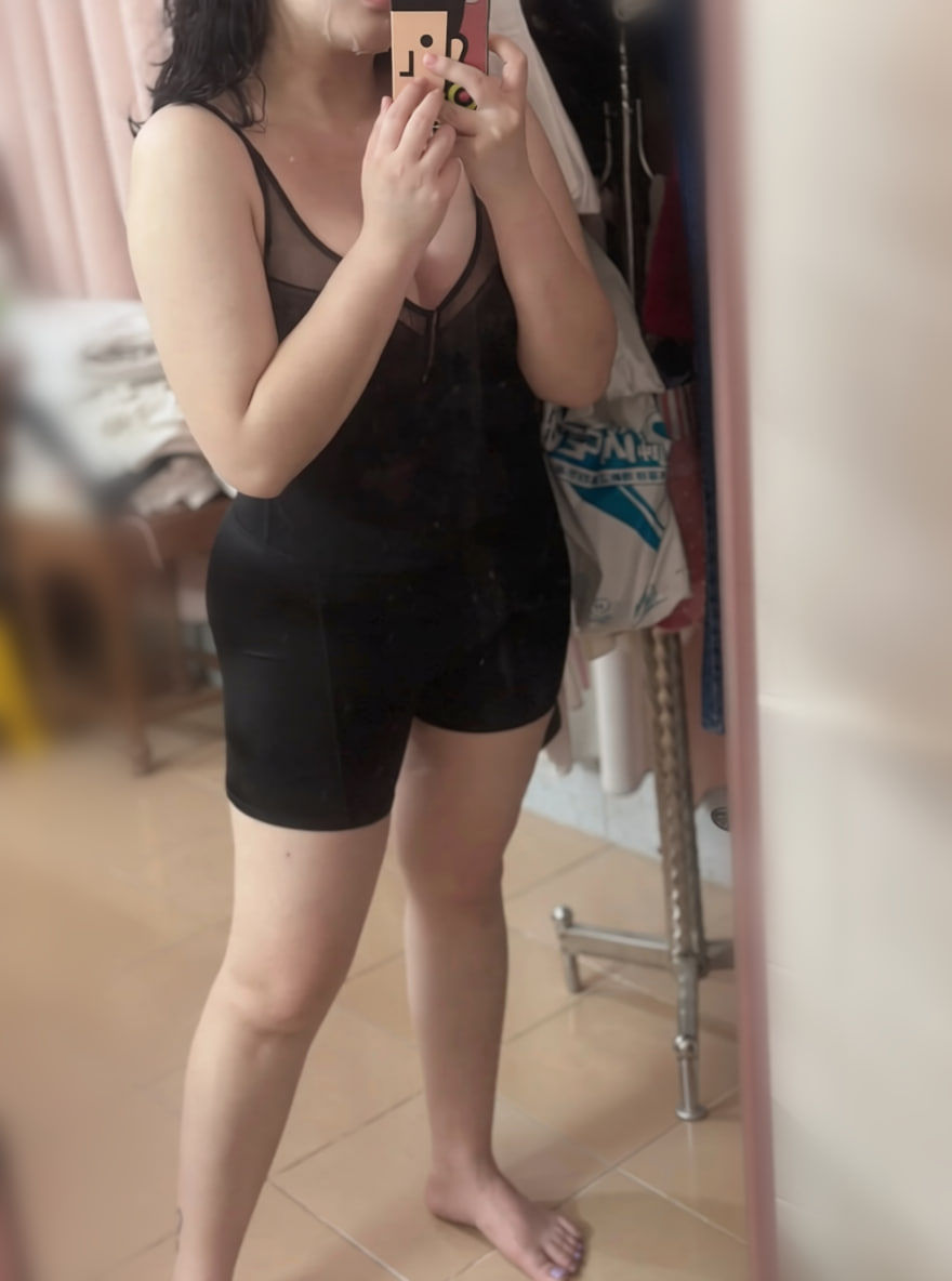 Gleezy搜索 :ziq888 菲雅 163cm.60.E.28歲微肉女生 豐滿的身材 大奶好配合 服務很主動哦