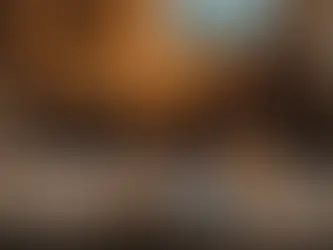 What It's Really Like: Chatting with a Psychic Medium Without All the Hocus Pocus