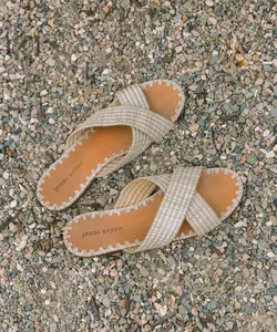 raffia-crossover-sandal-natural-4_1024x