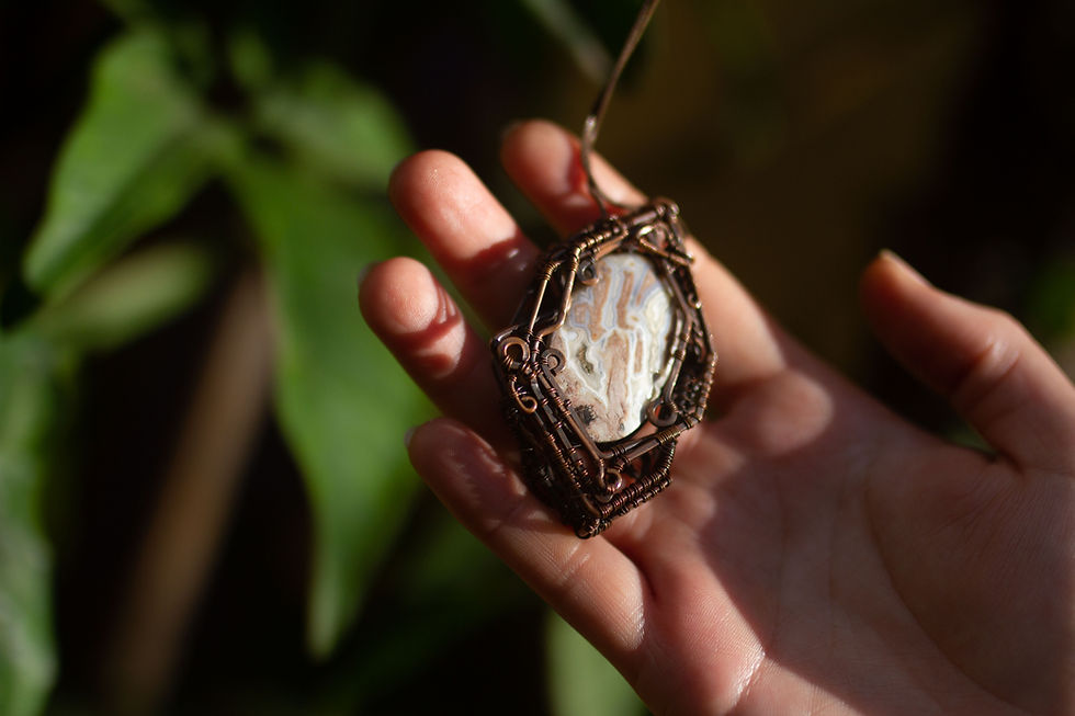 Thumbnail: Amulet "Crazy lace"