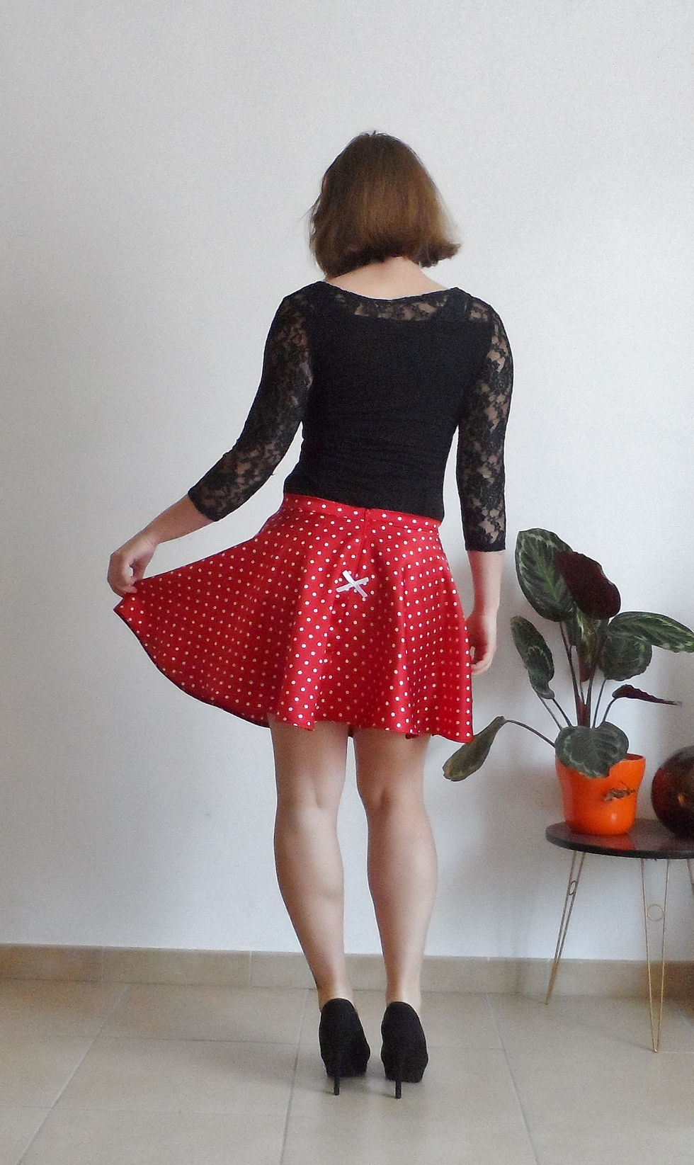Miniature : Jupe pin-up à pois T38