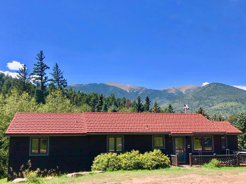 Dakota Lodge
