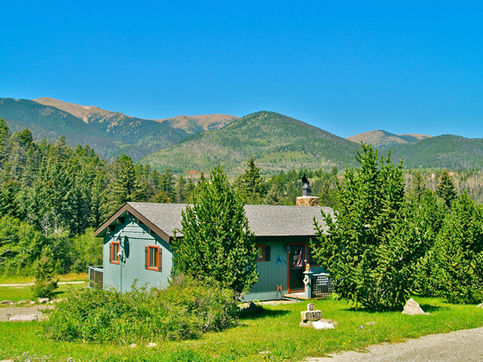 Bear Foot Getaway