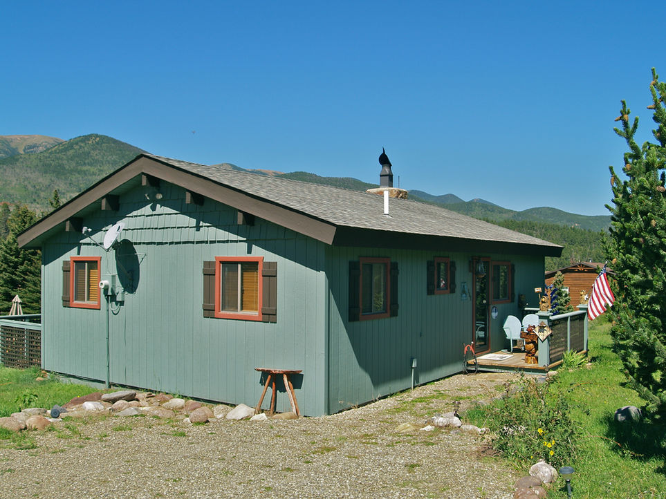 Bear Foot Getaway