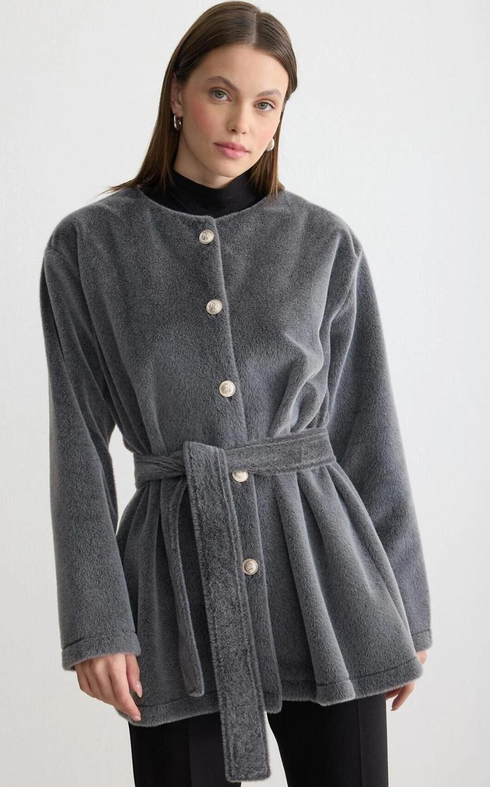 Küçük resim: Önü Düğmeli Fox Kürklü Kaban