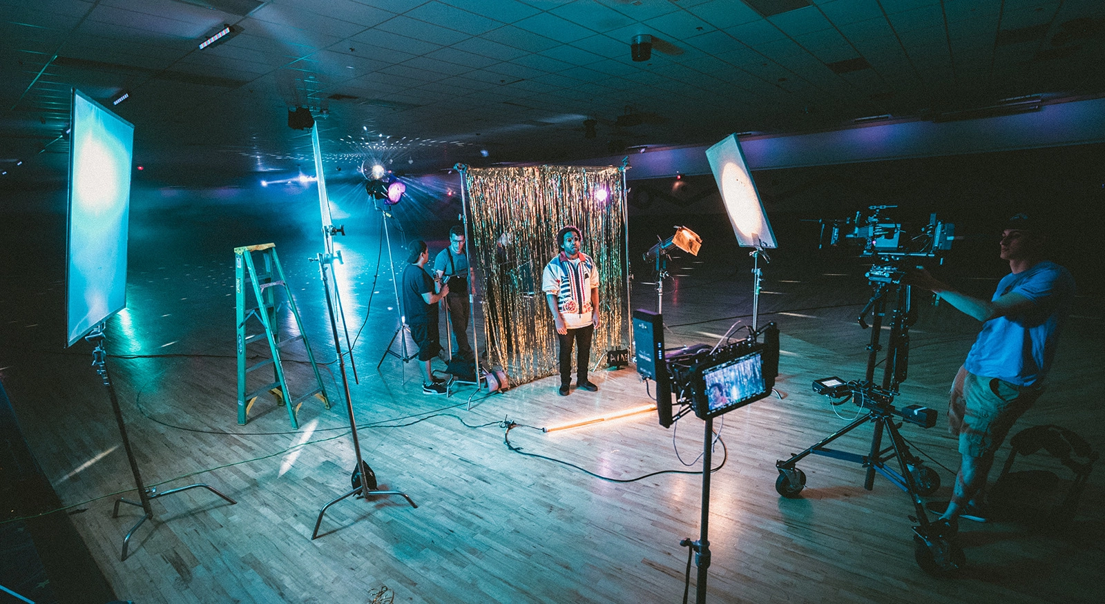 Capture-Behind-the-Scenes.jpg.webp