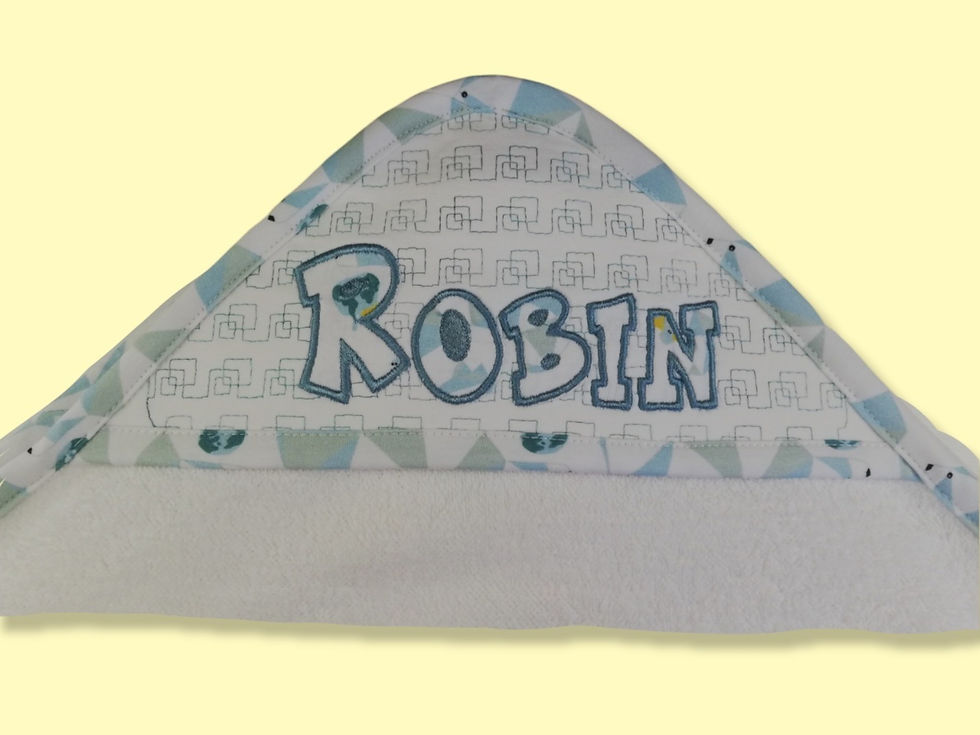 Thumbnail: badhanddoek voor baby met tekening en naam (op bestelling)