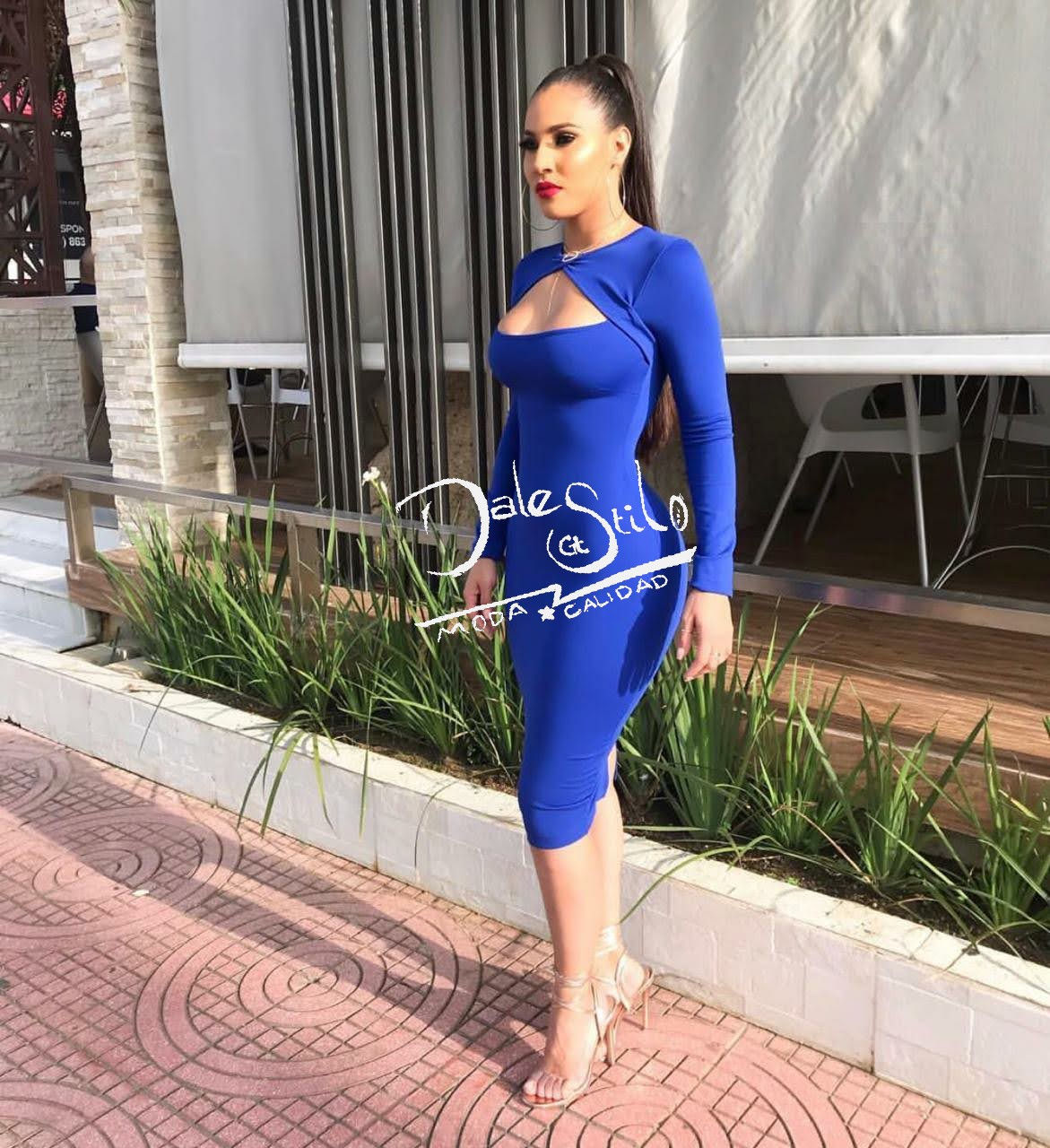 Elegante vestido corto VC05