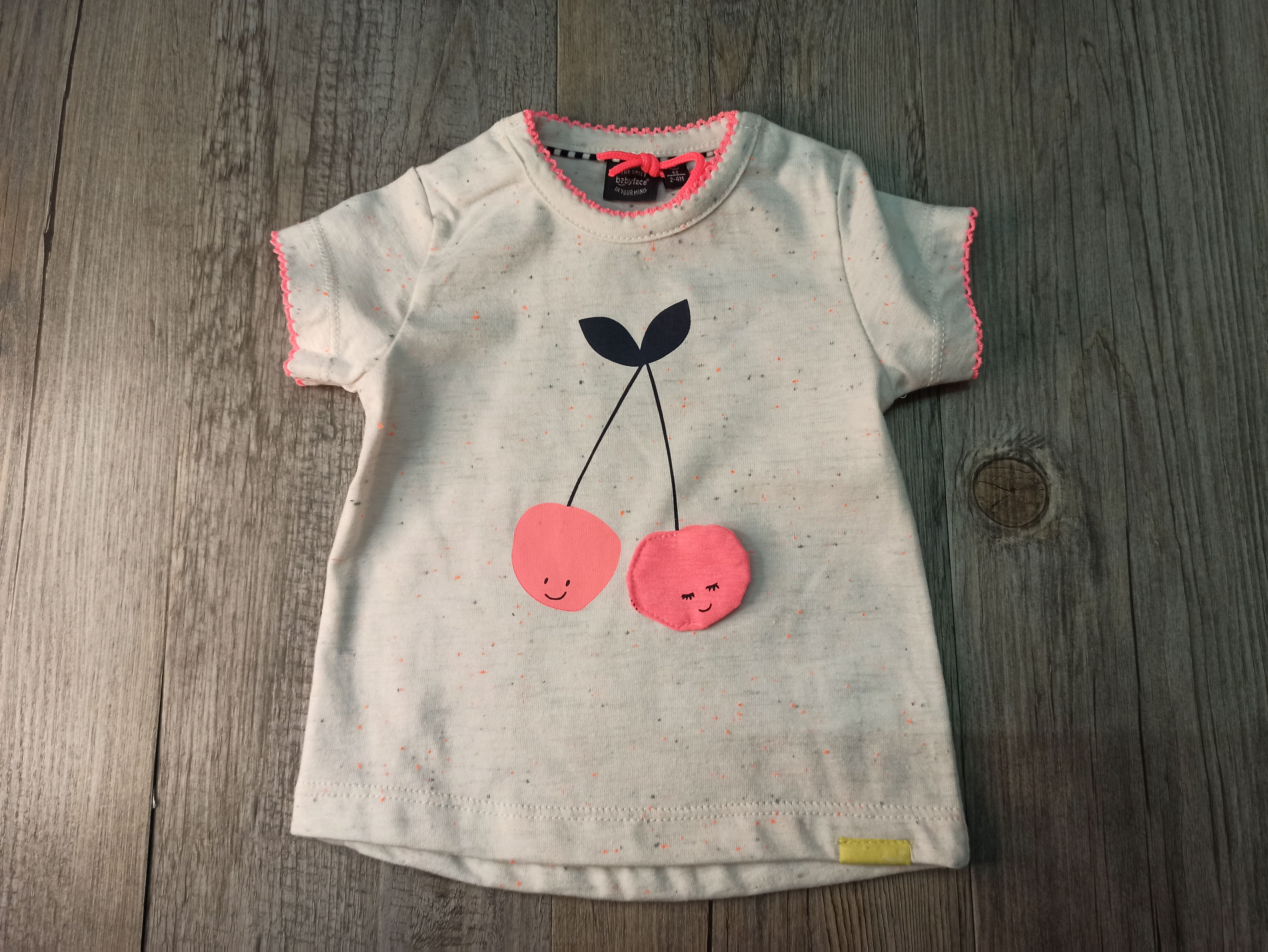 Camiseta Cerezas - BABY FACE