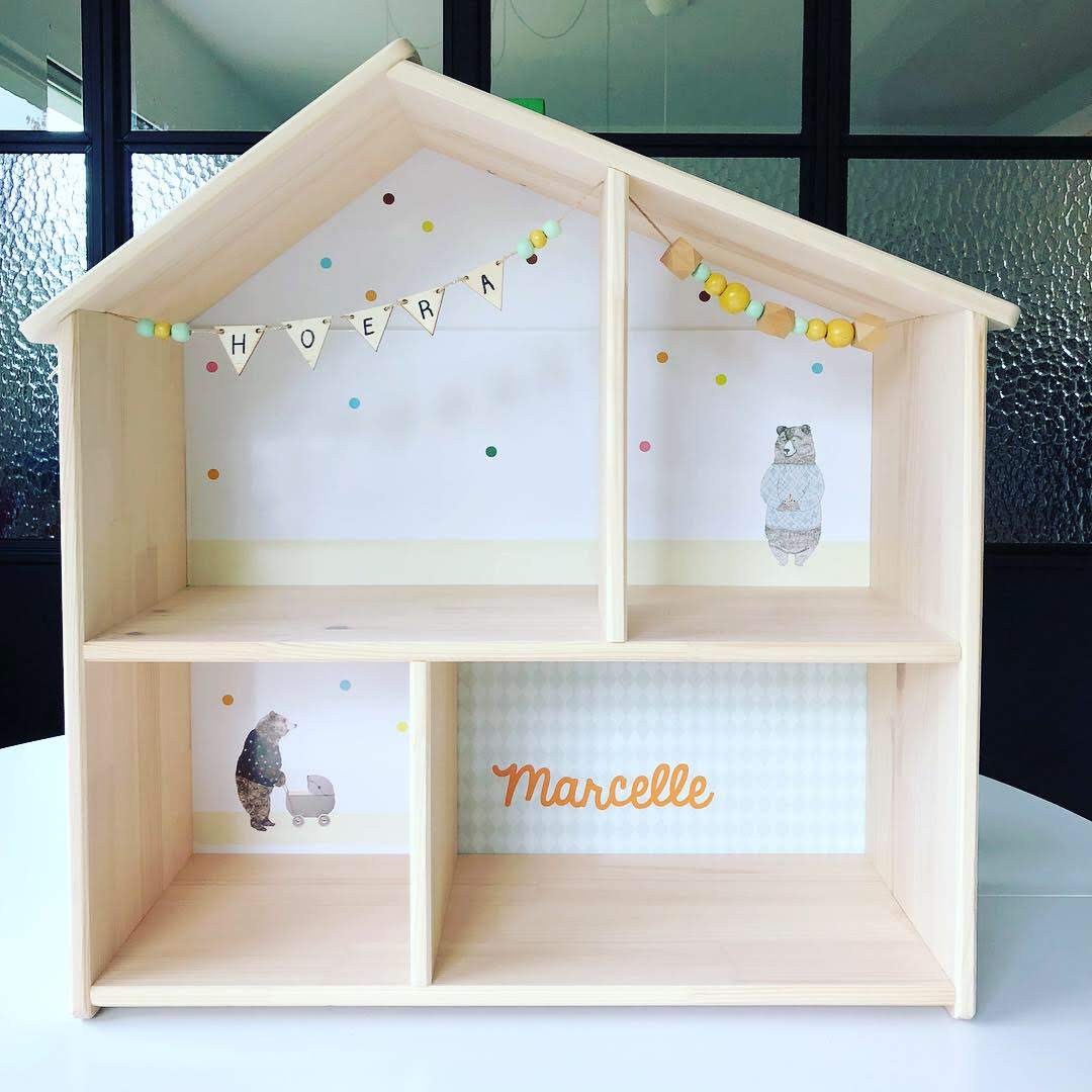 MARCELLE