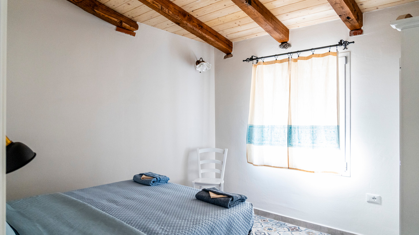 camera da letto appartamento B Orosei365