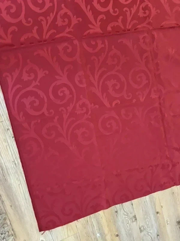 Coupon de tissu épais rouge bordeaux pour tapisserie et ameublement – 150 x 143 cm