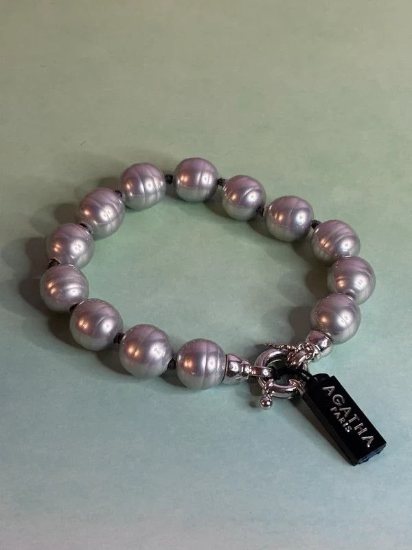 Bracelet Agatha en perles gris nacré