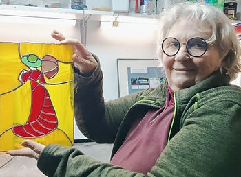 robe comptant 13 pièces de verres (rouges) - stage vitrail