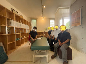 安城学園の生徒さん達が課題の発表に来て下さいました。