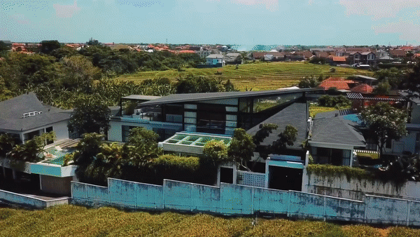 ezgif.com-video-to-gif.gif