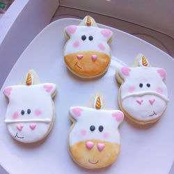 Raring good unicorn sugar cookies to help you celebrate!